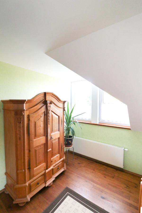 Pokoje Goscinne Dolina Czerwienia Preseka Exterior foto