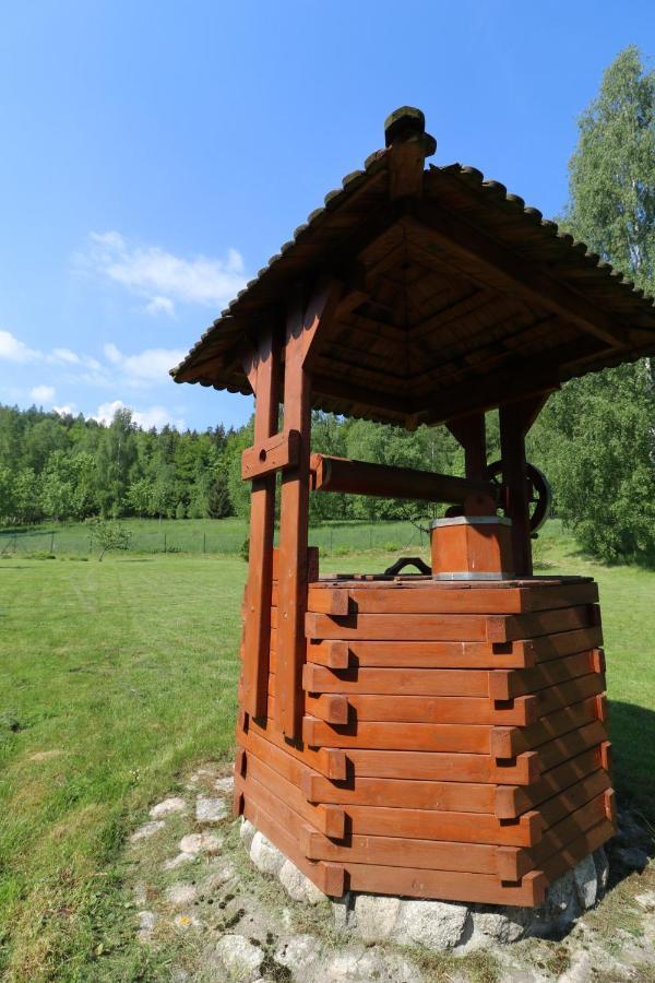 Pokoje Goscinne Dolina Czerwienia Preseka Exterior foto